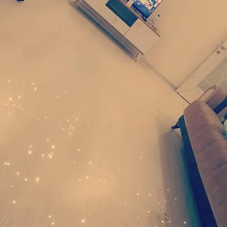 شقه فاخره بأحد أجمل وأرقى أحياء إسطنبول